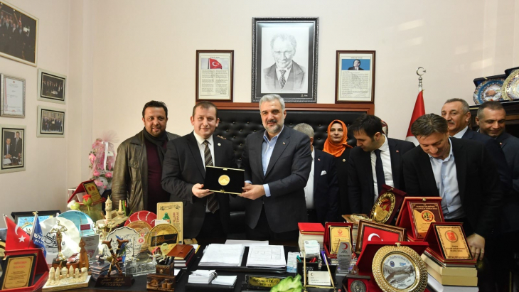 Ak Parti İstanbul İl Başkanı Sn Osman Nuri Kabaktepe'den TÜMFED'e ziyaret.